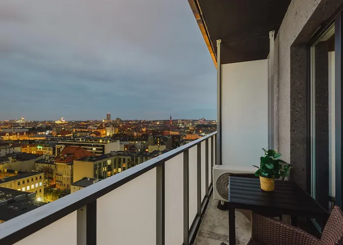 Kairos Apartments - Zabrska 15 - Darmowy Podziemny Parking, Klimatyzacja