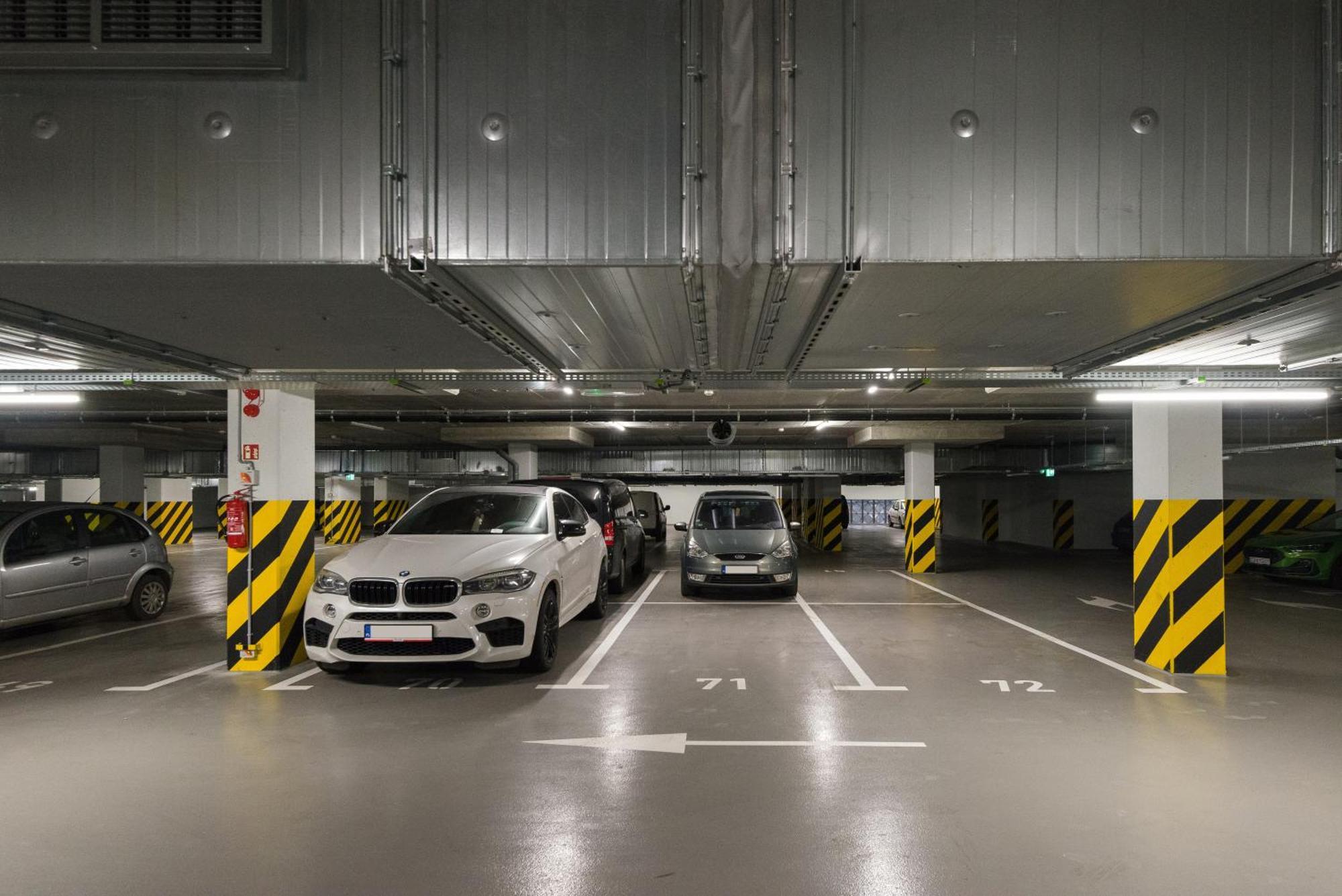 Kairos - Zabrska 15 - Darmowy Podziemny Parking, Klimatyzacja * Katowice